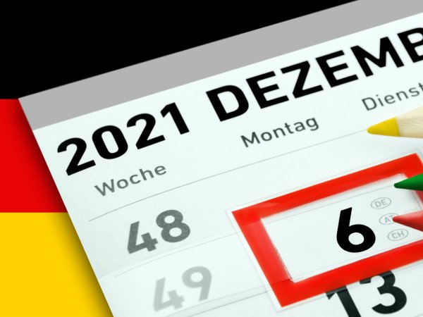BTW-21-Koalitionsvertrag - Adobestock- PhotoSG