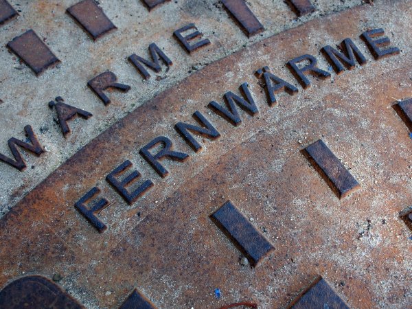 Fernwärme-Gulli in Nahaufnahme