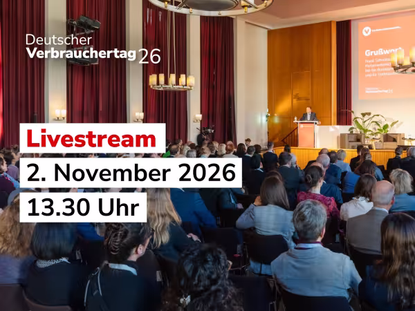 Teilnehmende auf dem Deutschen Verbrauchertag