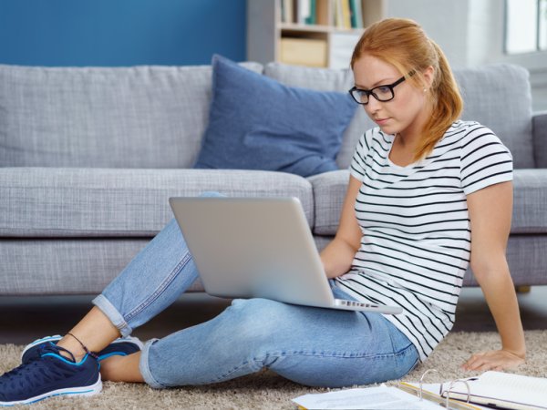 wirtschaft-online shopping-fotolia contrastwerkstatt 110961211.jpg