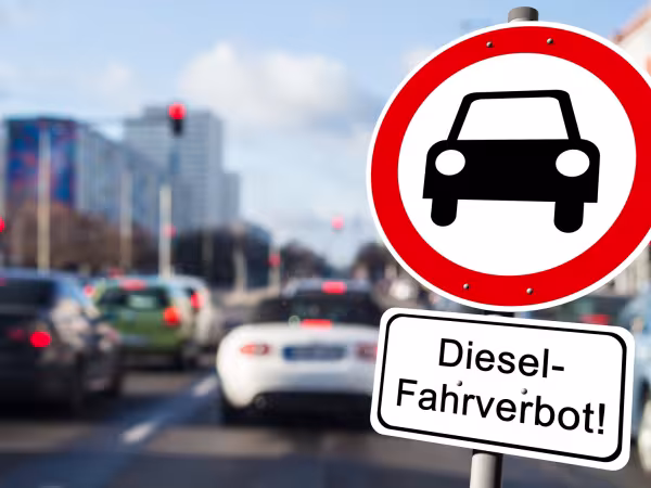 Straße mit Diesel-Fahrverbot