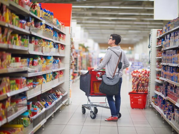 lebensmittel-supermarkt-regal-fotolia shock-90926909 s.jpg