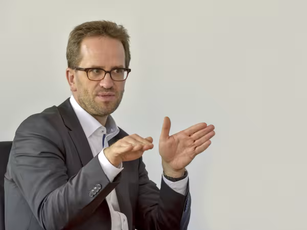 Pressefoto 4 Klaus Müller | Vorstand Verbraucherzentrale Bundesverband | Credit: vzbv - Gert Baumbach