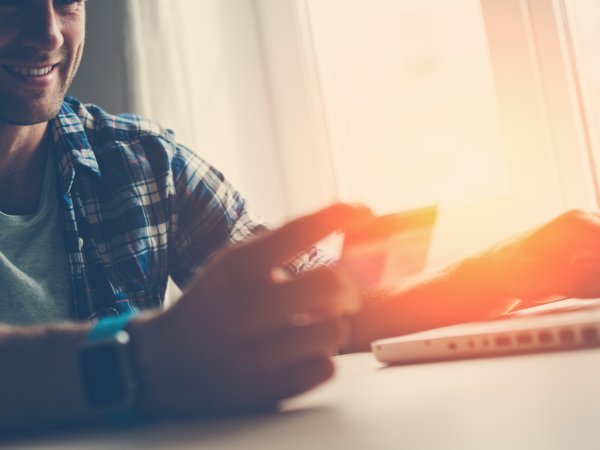 Digitales Bezahlen mooshny - AdobeStock