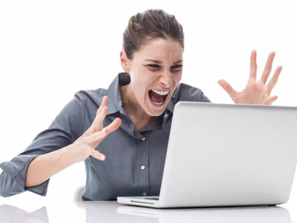 Marktwächter-Untersuchung deckt Probleme beim Software-Kauf im Internet auf
