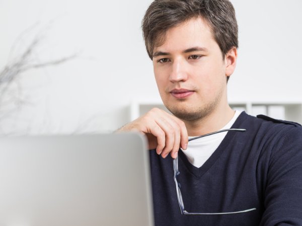digital internet denisismagilov fotolia 114878936.jpg