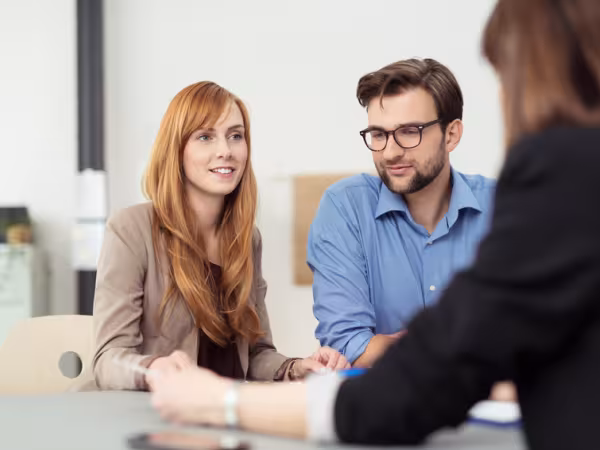 finanzen-beratung-fotolia_contrastwerkstatt-83238846.jpg