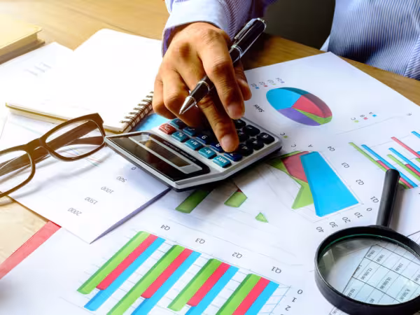 finanzen_kitz_corner_123rf.com_41858305_m.jpg