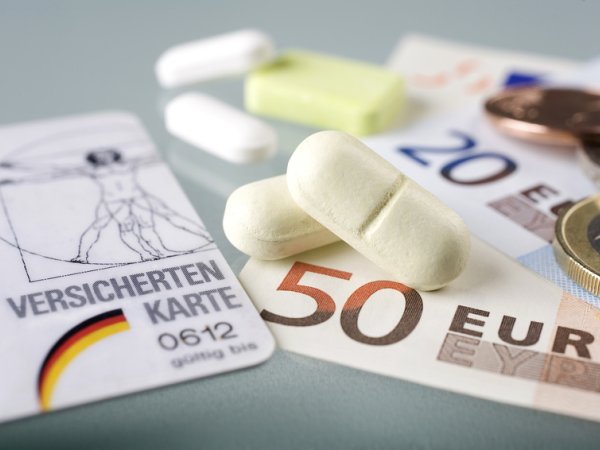 gesundheit-versichertenkarte-fotolia-11461742.jpg